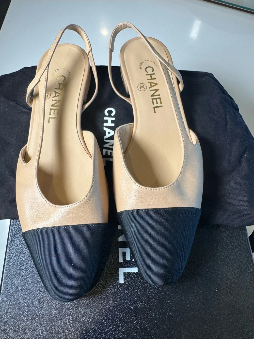 CHANEL classic slingback